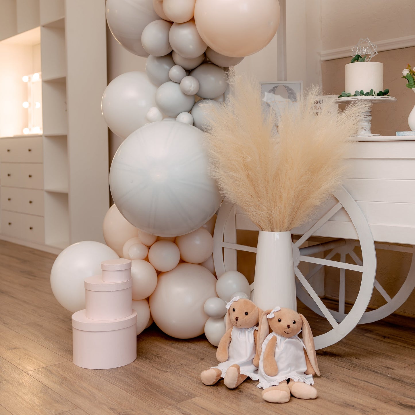 Extra fluffy and tall artificial pampas ORNA in Ivory, 3 stems set, Giftbox